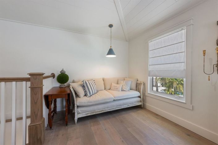 Image No.18-3 Bed Property for sale