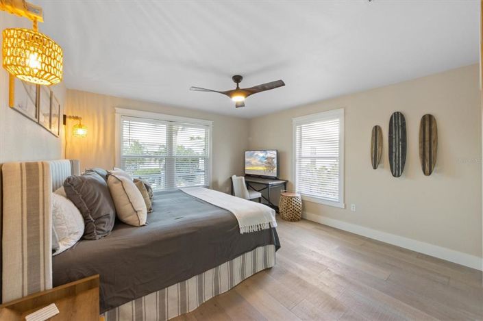 Image No.24-3 Bed Property for sale