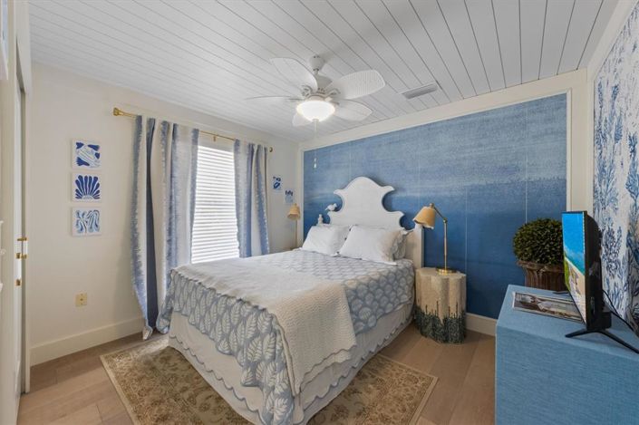 Image No.26-3 Bed Property for sale