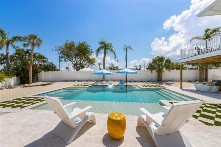 Image No.33-3 Bed Property for sale