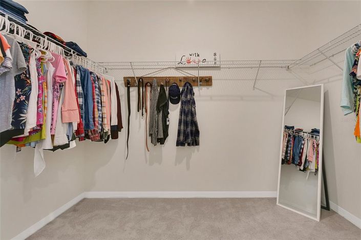 Image No.18-3 Bed Property for sale