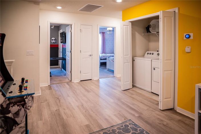 Image No.32-5 Bed Townhouse for sale