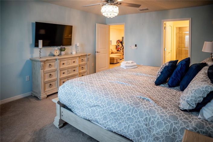 Image No.43-5 Bed Townhouse for sale