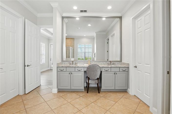 Image No.24-4 Bed Property for sale