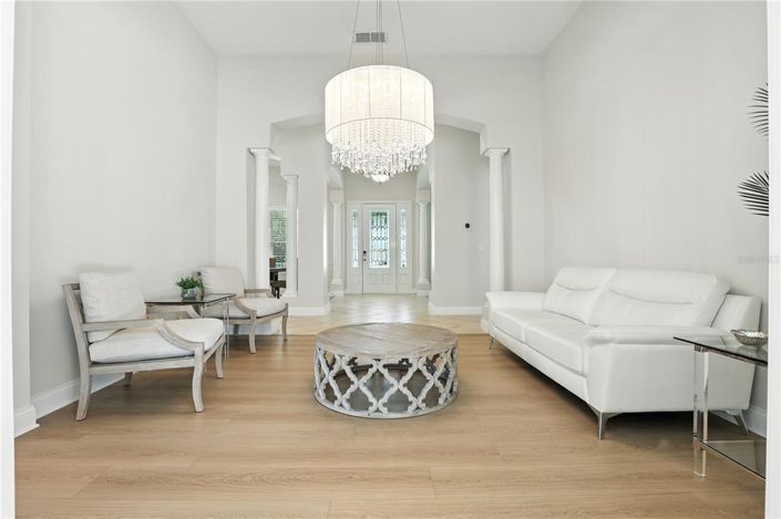 Image No.7-4 Bed Property for sale