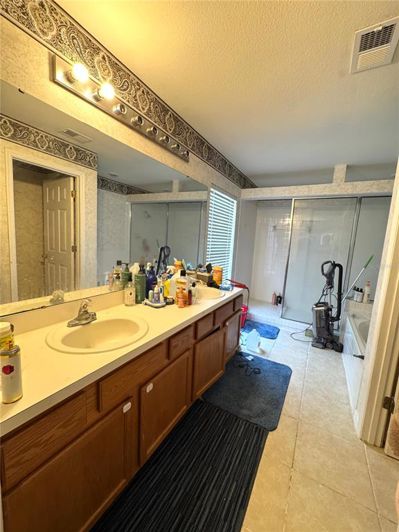 Image No.10-3 Bed Property for sale