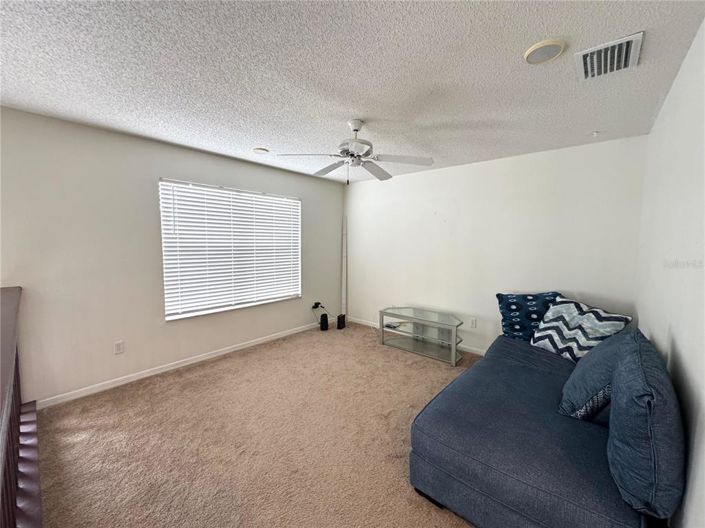 Image No.12-3 Bed Property for sale