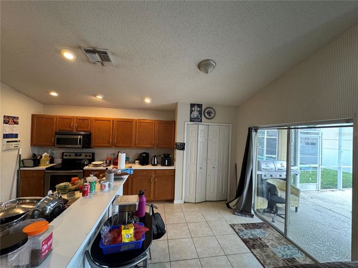 Image No.8-3 Bed Property for sale