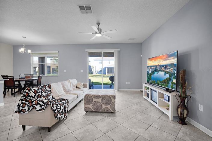 Image No.17-4 Bed Property for sale