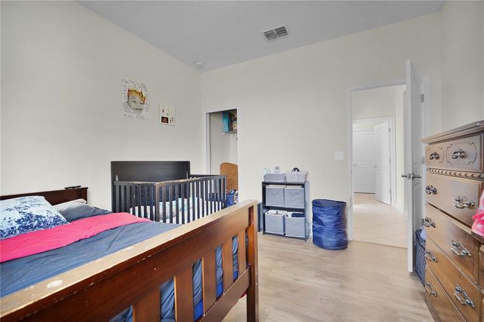 Image No.19-4 Bed Property for sale