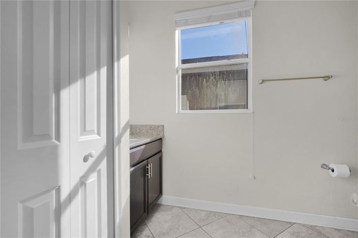 Image No.20-4 Bed Property for sale