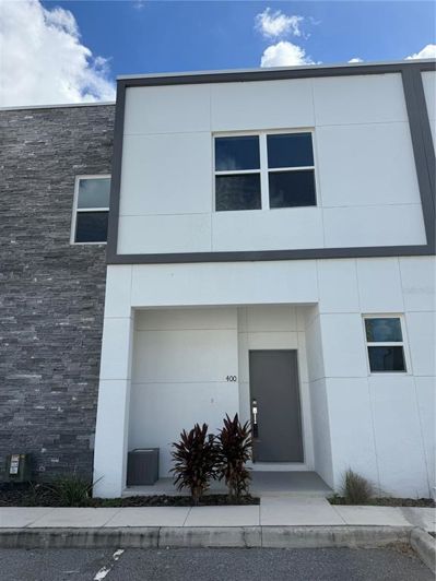 Image No.2-5 Bed Property for sale