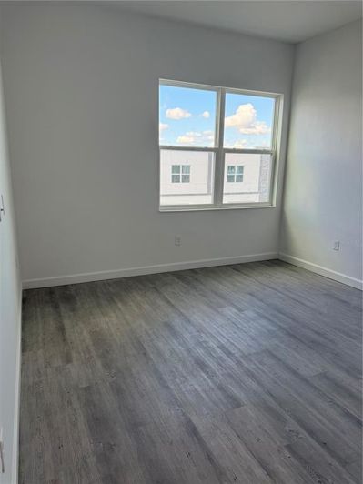 Image No.20-5 Bed Property for sale