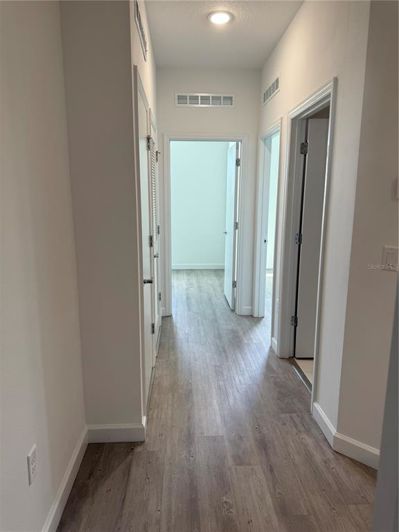 Image No.21-5 Bed Property for sale