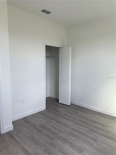 Image No.25-5 Bed Property for sale