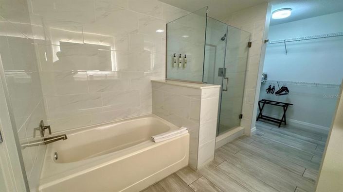 Image No.6-3 Bed Property for sale