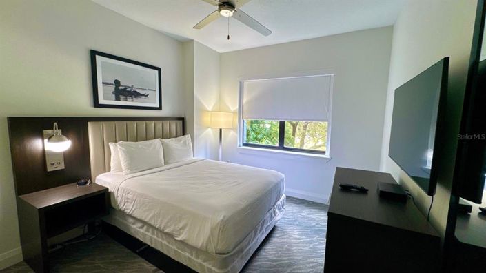 Image No.8-3 Bed Property for sale