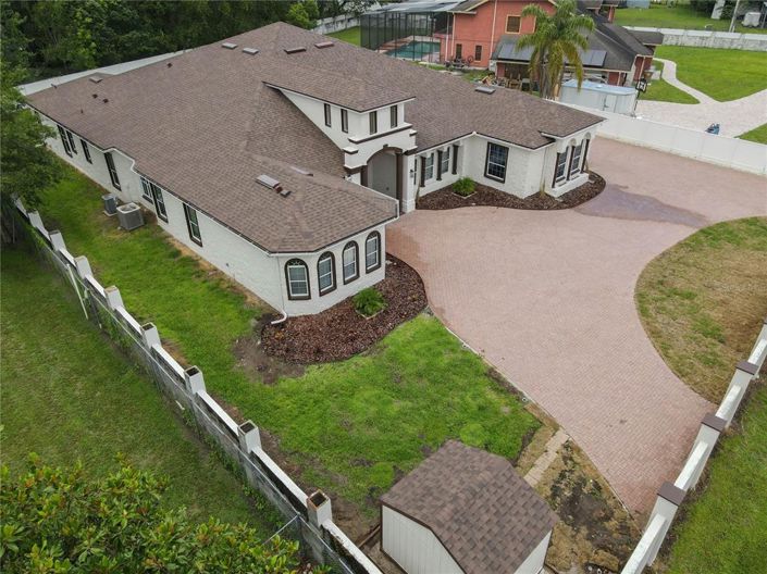 Image No.18-4 Bed Property for sale