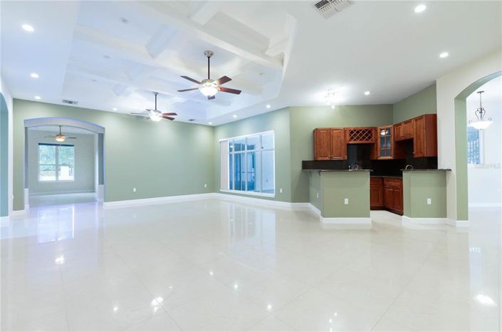 Image No.23-4 Bed Property for sale