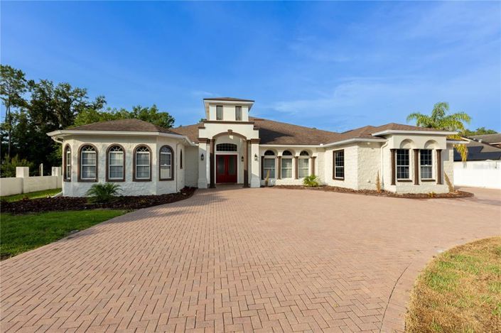 Image No.3-4 Bed Property for sale