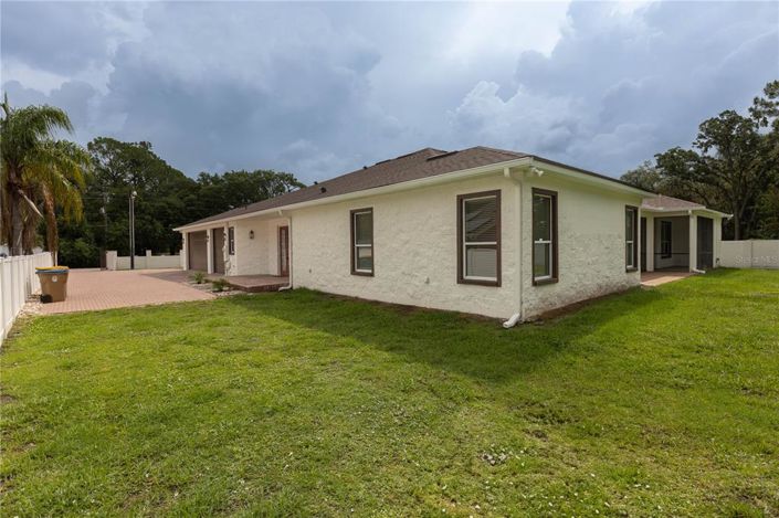 Image No.54-4 Bed Property for sale