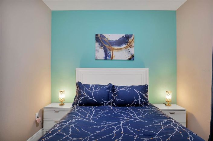 Image No.11-5 Bed Property for sale