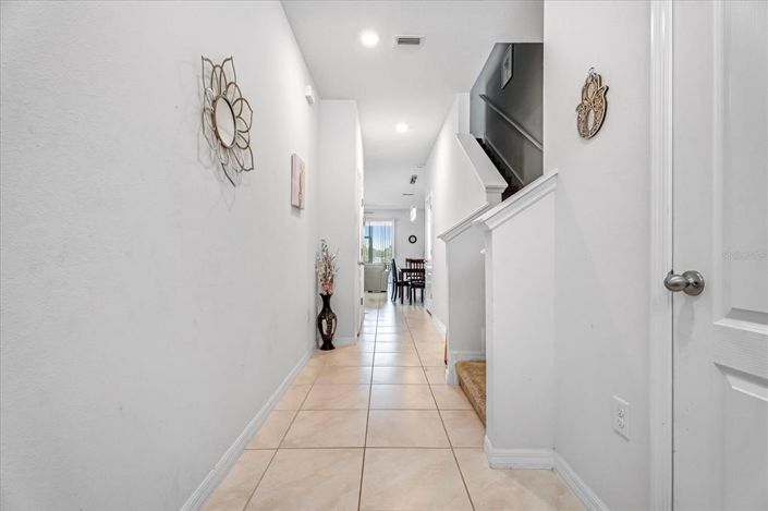 Image No.8-3 Bed Townhouse for sale