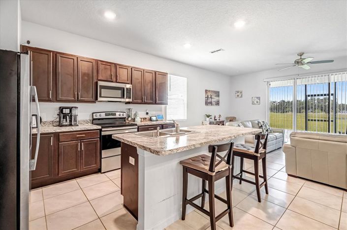 Image No.9-3 Bed Townhouse for sale