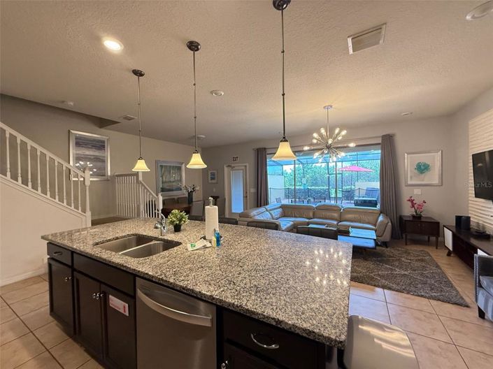 Image No.5-Maison de ville de 5 chambres à vendre à Davenport