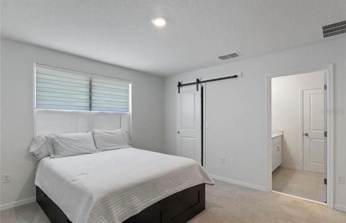 Image No.21-4 Bed Property for sale