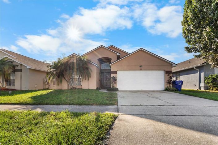 Image No.1-Propriété de 4 chambres à vendre à Kissimmee