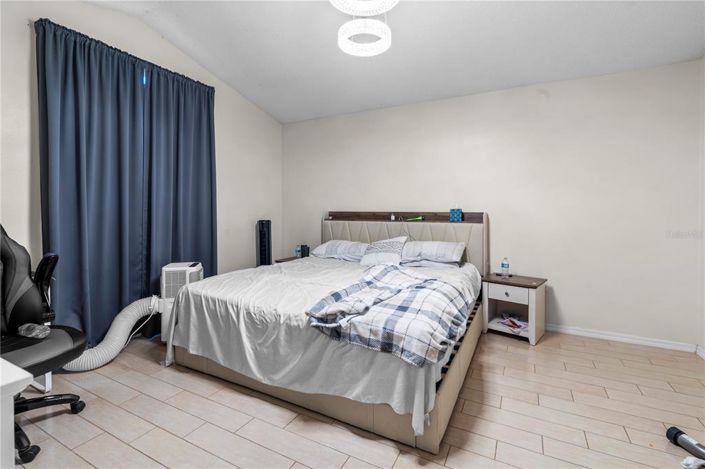 Image No.11-4 Bed Property for sale