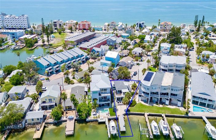 Image No.3-Propriété de 3 chambres à vendre à Treasure Island