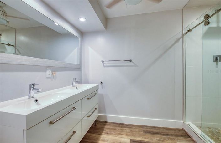 Image No.51-Propriété de 3 chambres à vendre à Treasure Island