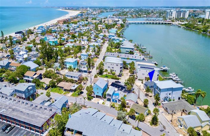 Image No.7-Propriété de 3 chambres à vendre à Treasure Island