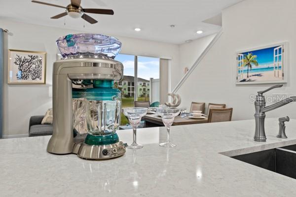 Image No.10-3 Bed Townhouse for sale