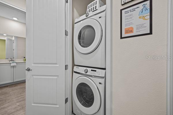 Image No.17-3 Bed Townhouse for sale