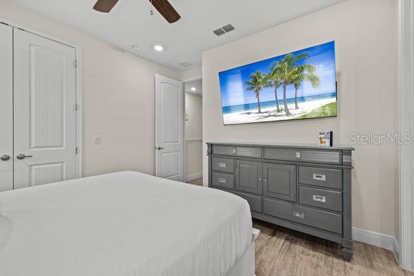 Image No.20-3 Bed Townhouse for sale