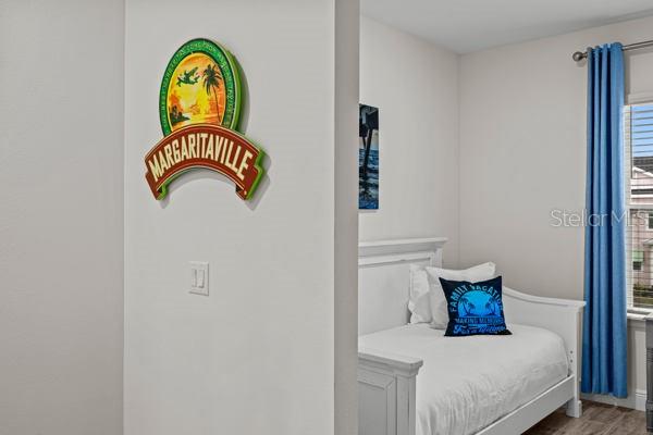 Image No.30-3 Bed Townhouse for sale