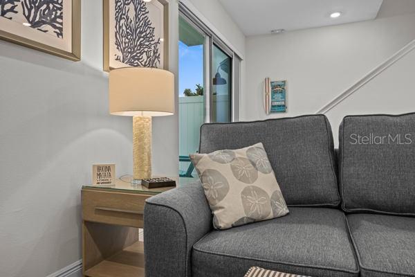 Image No.5-3 Bed Townhouse for sale