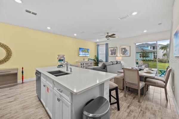 Image No.9-3 Bed Townhouse for sale