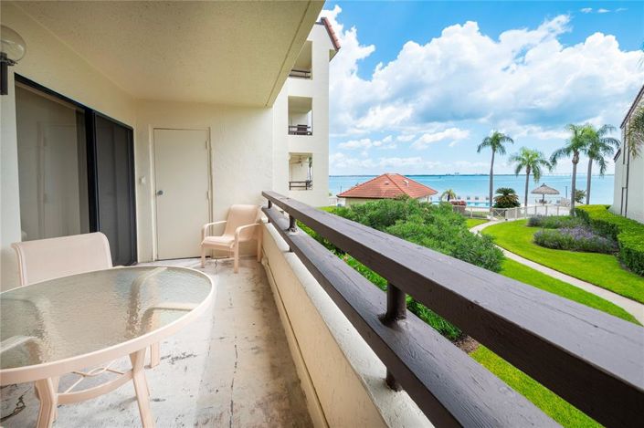 Image No.1-2 Bed Property for sale