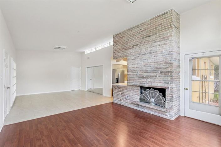 Image No.13-3 Bed Property for sale