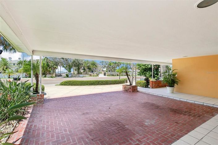 Image No.61-3 Bed Property for sale