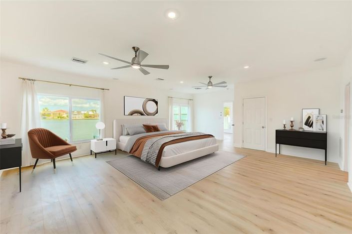 Image No.13-4 Bed Property for sale