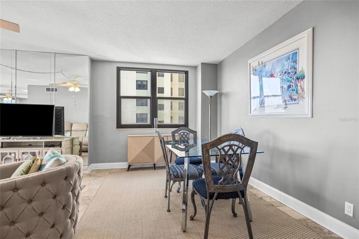 Image No.9-2 Bed Property for sale