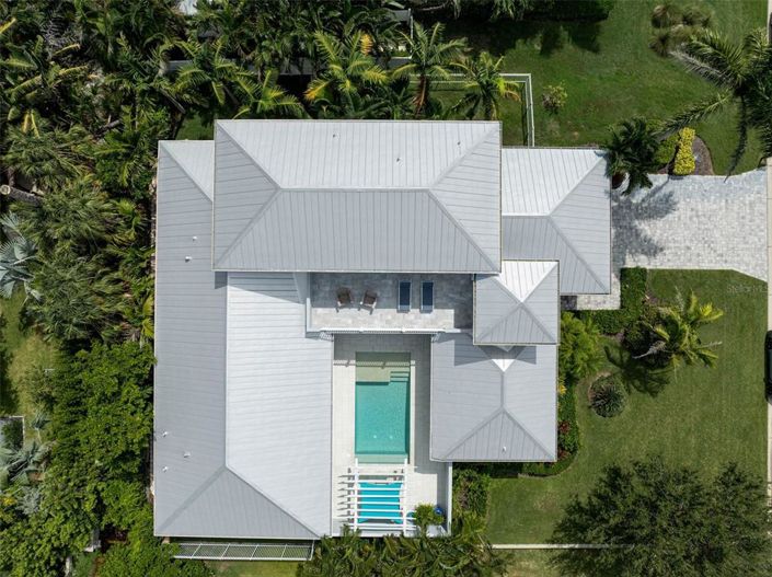 Image No.41-4 Bed Property for sale