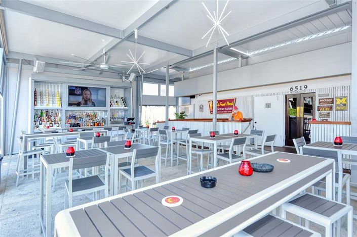 Image No.30-5 Bed Property for sale