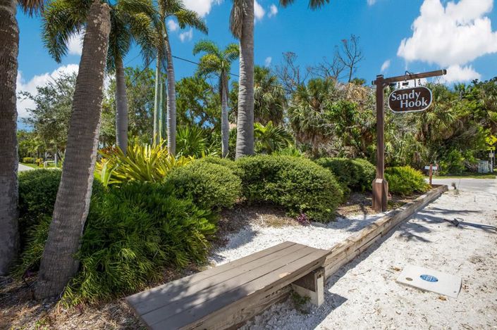 Image No.12-3 Bed Property for sale