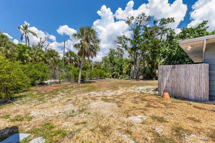 Image No.17-3 Bed Property for sale